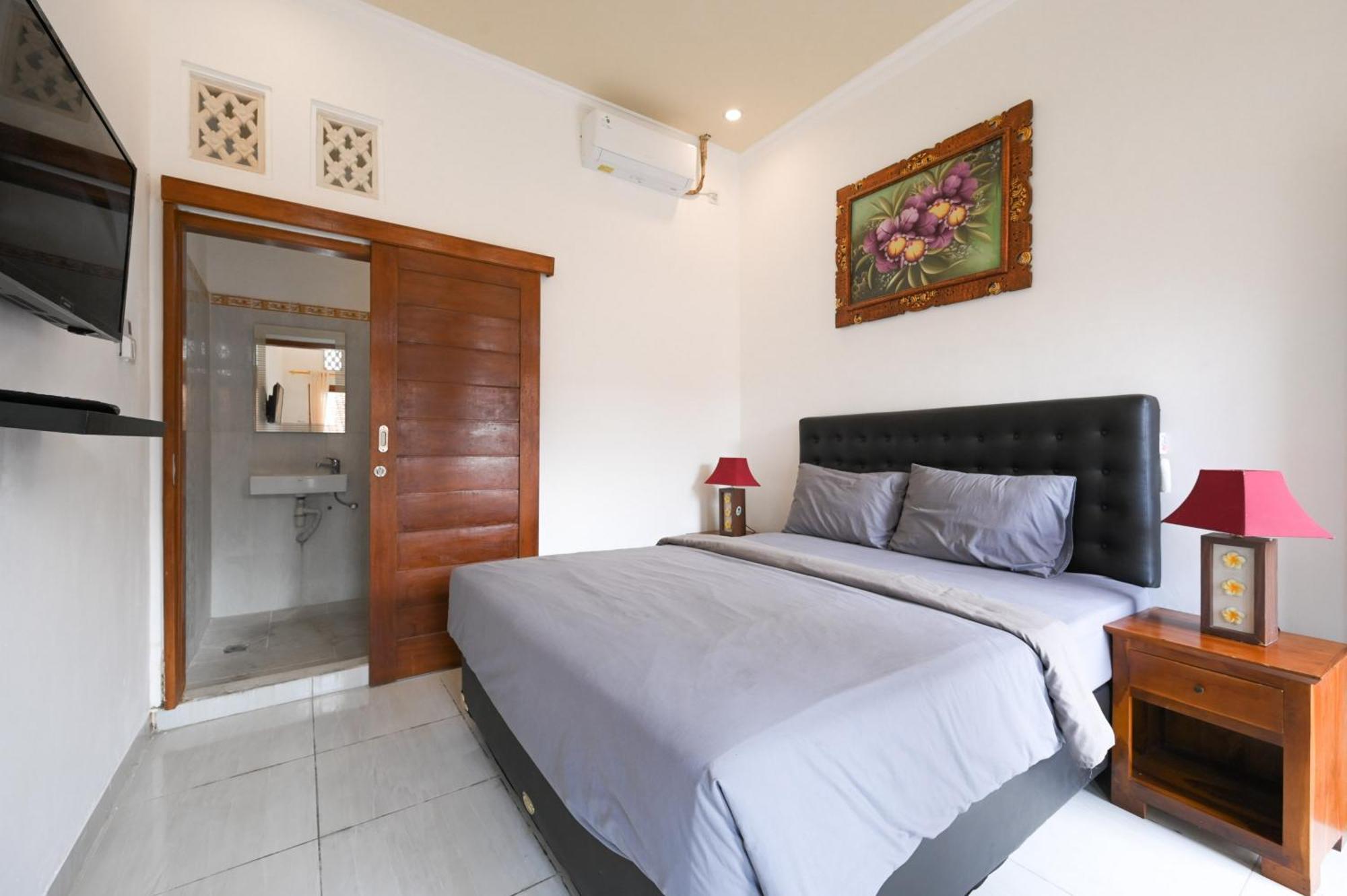 OYO 4003 Ceria Guesthouse Seminyak Bagian luar foto
